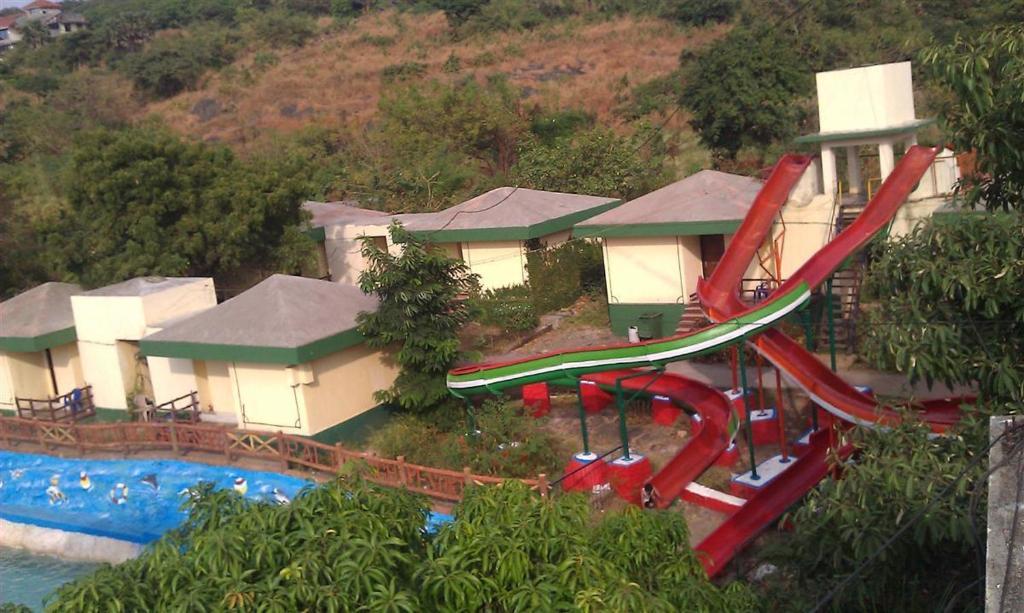 Pali Beach Resort Mālād Eksteriør billede
