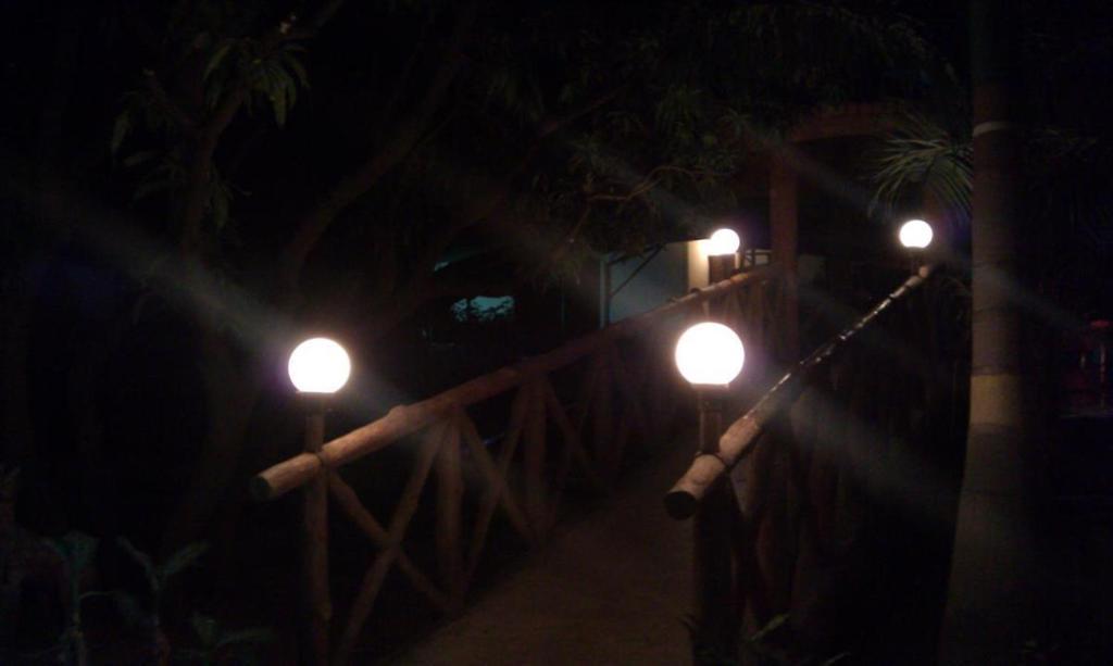Pali Beach Resort Mālād Eksteriør billede